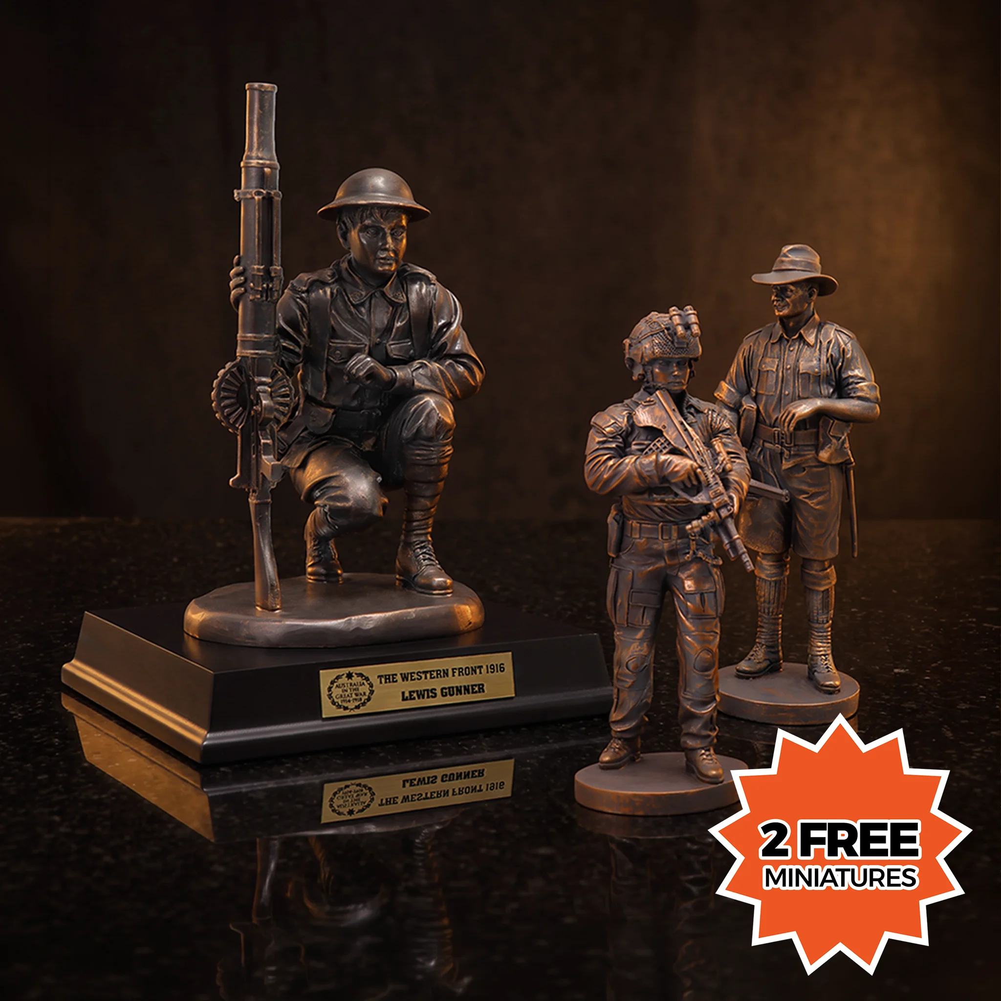 Australia In The Great War: To The Western Front Figurine with 2 free miniature figurines badge